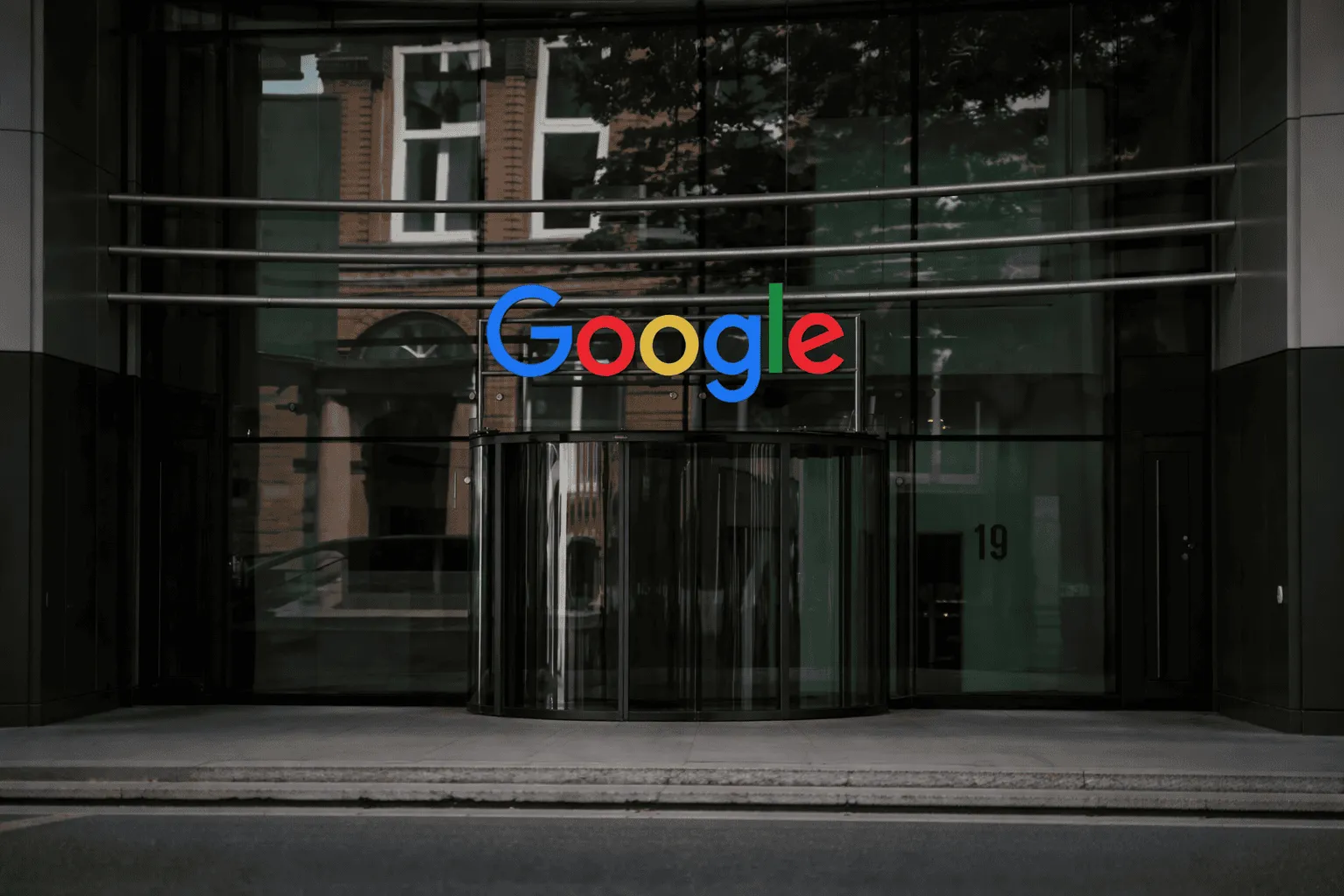 Google балансирует на грани дефицита вычислительных мощностей