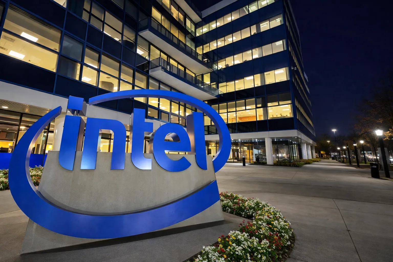 Intel присоединится к проекту Илона Маска по созданию чипов Terafab